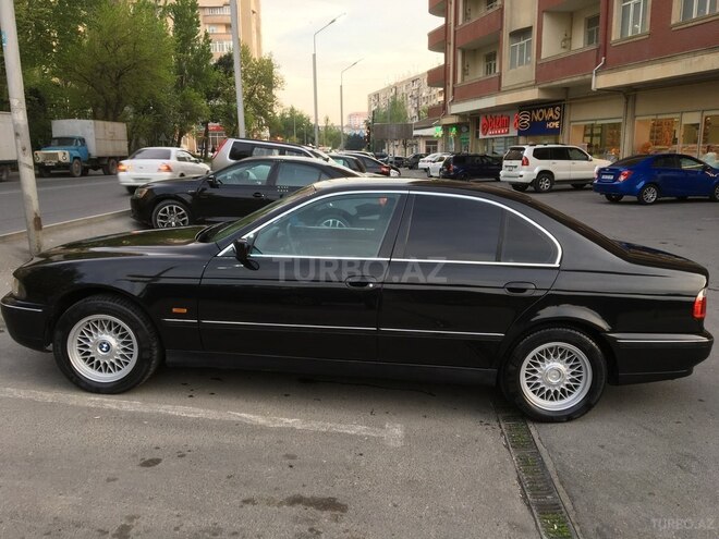BMW 523 1996, 220,000 km - 2.5 л - Bakı