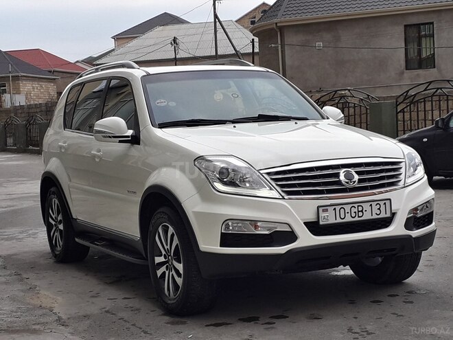Ssang Yong Rexton 2014, 80,000 km - 3.2 l - Bakı