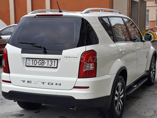 Ssang Yong Rexton 2014, 80,000 km - 3.2 l - Bakı
