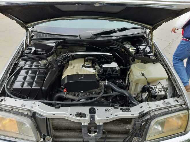 Mercedes C 180 1997, 390,000 km - 1.8 l - Sumqayıt