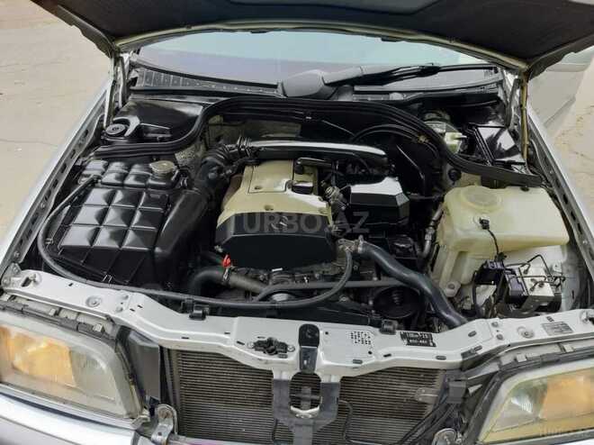 Mercedes C 180 1997, 390,000 km - 1.8 l - Sumqayıt