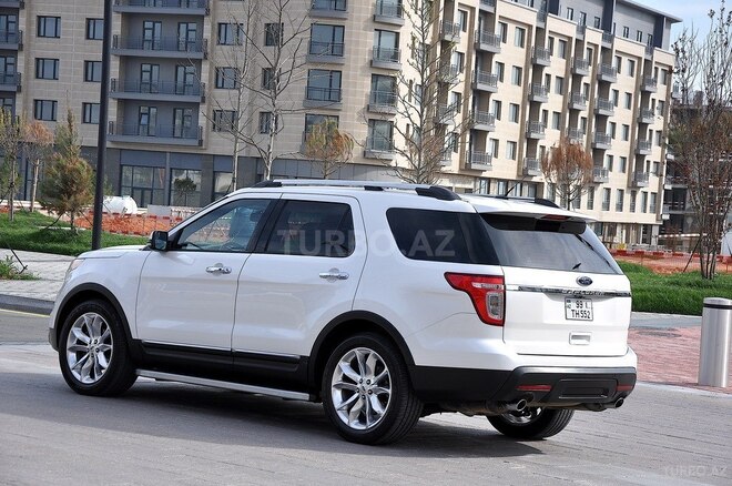Ford Explorer 2013, 106,000 km - 2.0 l - Bakı