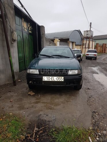 Volkswagen Polo 1995, 274,570 km - 1.5 l - Bərdə