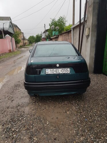 Volkswagen Polo 1995, 274,570 km - 1.5 l - Bərdə