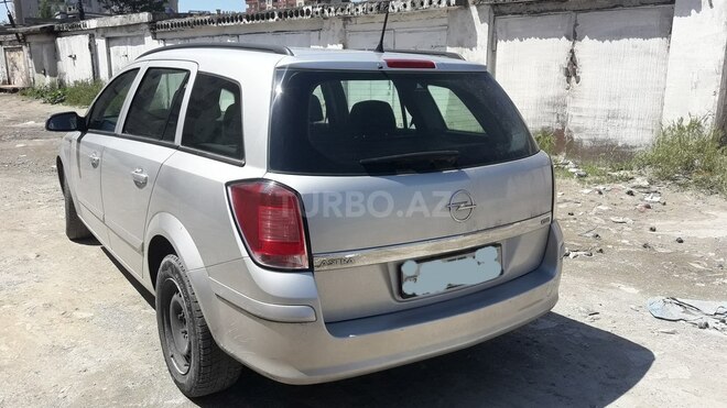 Opel Astra 2009, 178,000 km - 1.3 l - Bakı
