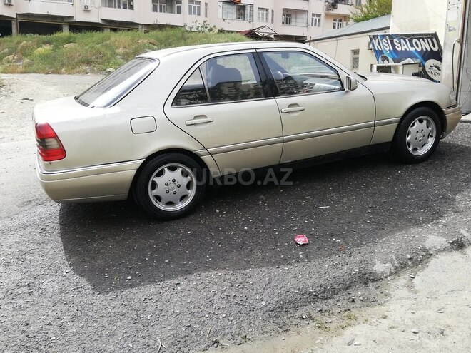 Mercedes C 180 1996, 324,000 km - 1.8 л - Bakı