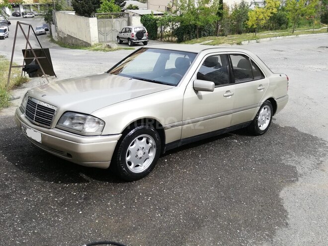 Mercedes C 180 1996, 324,000 km - 1.8 л - Bakı