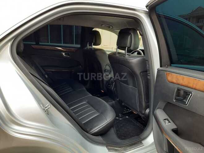 Mercedes E 350 2009, 135,000 km - 3.5 l - Bakı