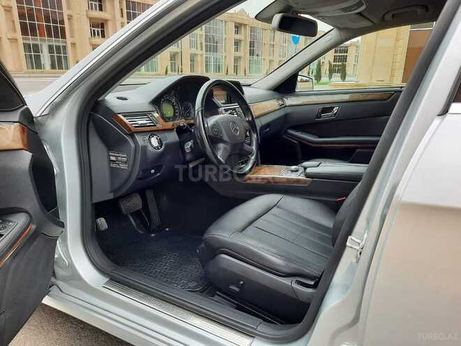 Mercedes E 350 2009, 135,000 km - 3.5 l - Bakı