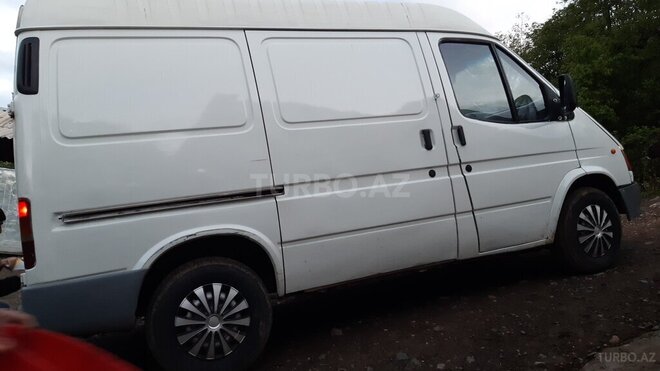 Ford Transit 2000, 304,021 km - 2.5 л - Tovuz