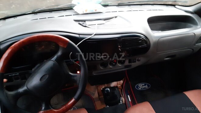 Ford Transit 2000, 304,021 km - 2.5 л - Tovuz