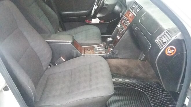 Mercedes C 180 1996, 236,000 km - 1.8 l - Mingəçevir