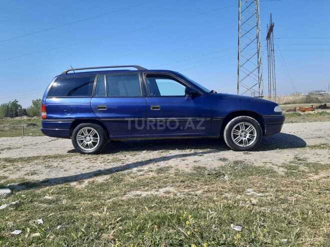 Opel Astra 1995, 365,000 km - 2.0 l - Bakı