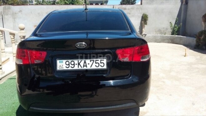 Kia Cerato 2010, 215,210 km - 2.0 l - Bakı