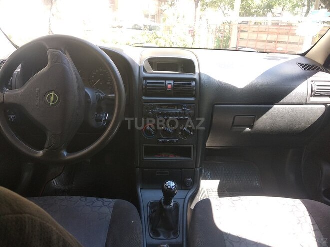 Opel Astra 1999, 195,000 km - 1.6 л - Bakı