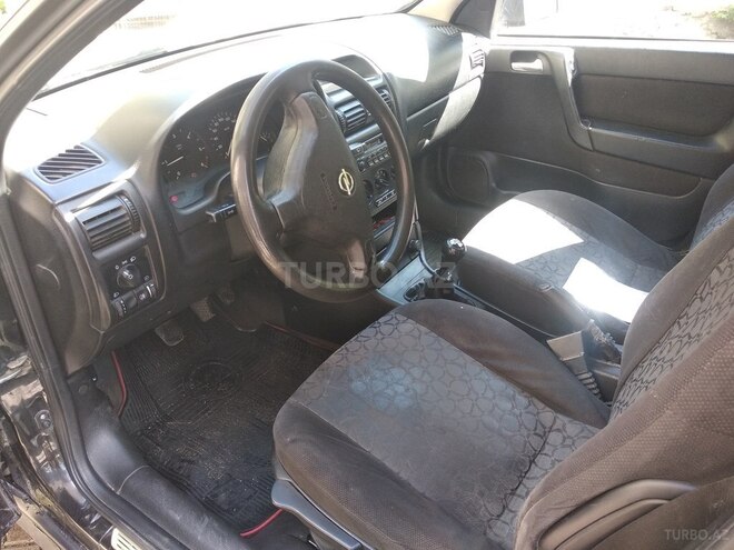 Opel Astra 1999, 195,000 km - 1.6 л - Bakı