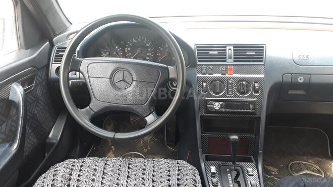 Mercedes C 220 1996, 295,000 km - 2.2 l - Xırdalan