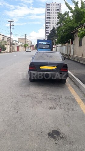 Mercedes C 220 1996, 295,000 km - 2.2 l - Xırdalan