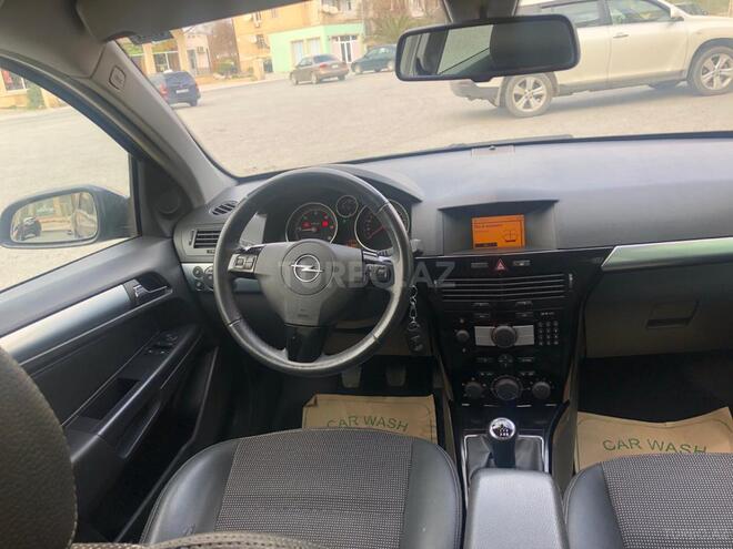 Opel Astra 2007, 134,000 km - 1.3 l - Bakı