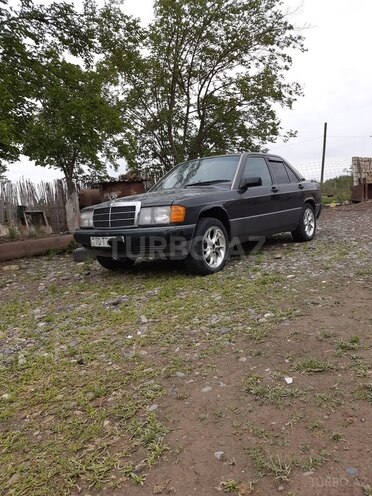 Mercedes 190 1994, 256,000 km - 2.0 l - Beyləqan