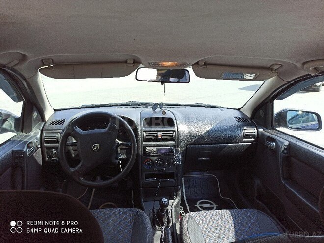 Opel Astra 2000, 300,000 km - 1.6 l - Bakı