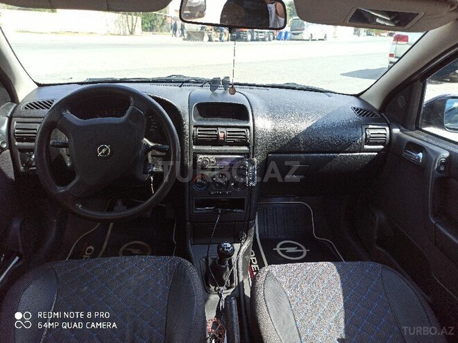 Opel Astra 2000, 300,000 km - 1.6 l - Bakı