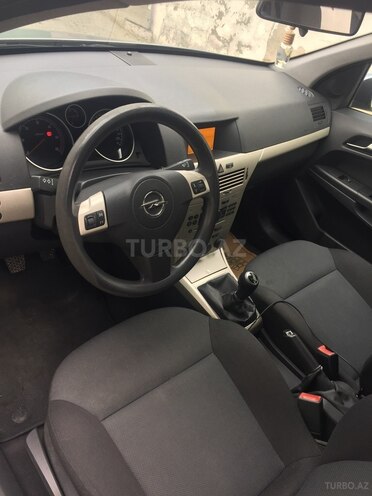 Opel Astra 2007, 135,000 km - 1.3 l - Bakı