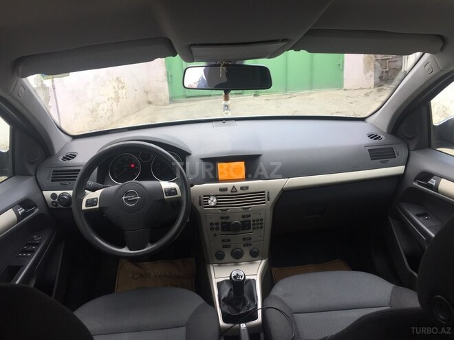 Opel Astra 2007, 135,000 km - 1.3 l - Bakı