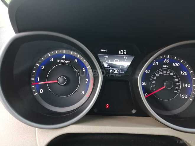 Hyundai Elantra 2015, 115,700 km - 1.8 л - Sumqayıt