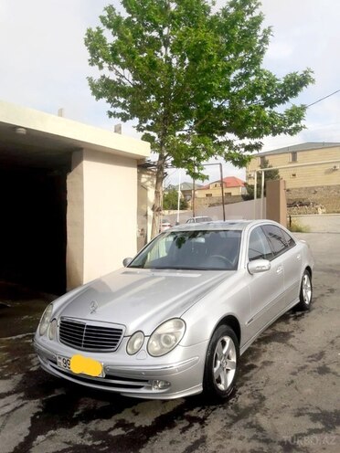 Mercedes E 200 2003, 388,000 km - 2.0 l - Bakı