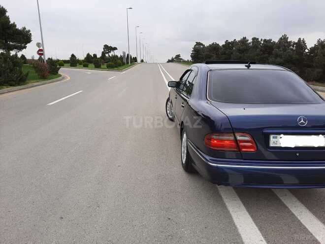 Mercedes E 240 2000, 207,600 km - 2.6 l - Bakı