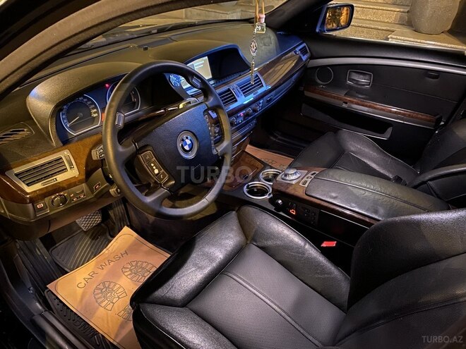 BMW 745 2002, 298,632 km - 4.4 l - Bakı