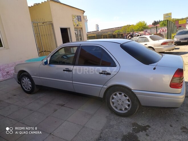 Mercedes C 220 1993, 432,907 km - 2.2 l - Bakı