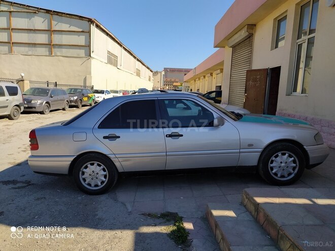 Mercedes C 220 1993, 432,907 km - 2.2 l - Bakı