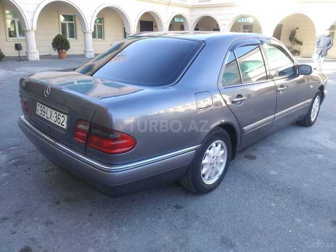 Mercedes E 200 1997, 307,000 km - 2.0 l - Bakı