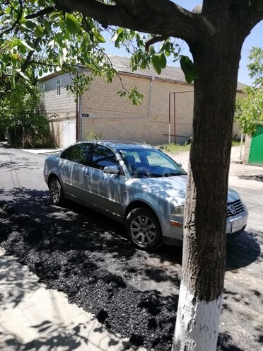 Volkswagen Passat 2002, 164,000 km - 1.8 l - Şamaxı