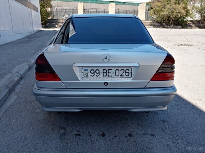 Mercedes C 240 1998, 403,567 km - 2.4 l - Bakı