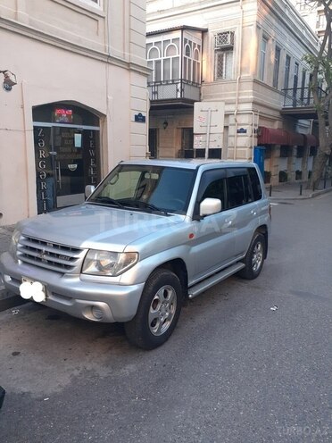 Mitsubishi Pajero io 2001, 267,000 km - 2.0 l - Bakı