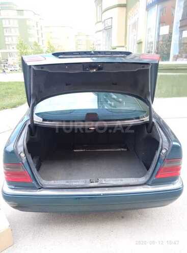 Mercedes E 240 1998, 351,161 km - 2.4 l - Xırdalan