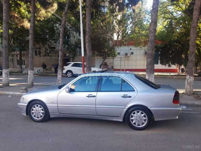 Mercedes C 230 1998, 224,000 km - 2.3 л - Şirvan