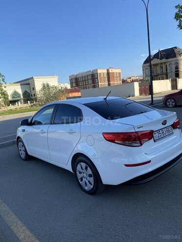 Kia Rio 2016, 80,000 km - 1.6 l - Gəncə