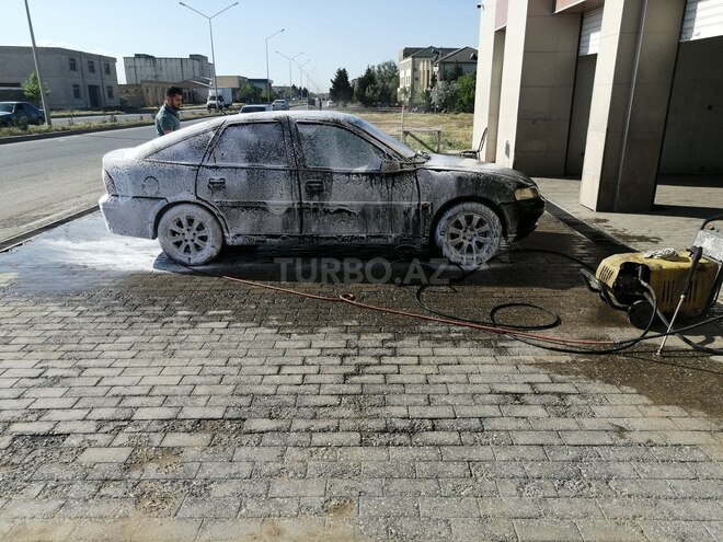 Opel Vectra 1999, 234,000 km - 1.8 l - Sumqayıt