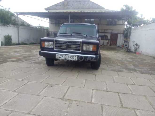 LADA (VAZ) 2107 2004, 254,860 km - 1.6 l - Salyan