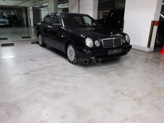 Mercedes E 240 1998, 308,000 km - 2.4 l - Bakı