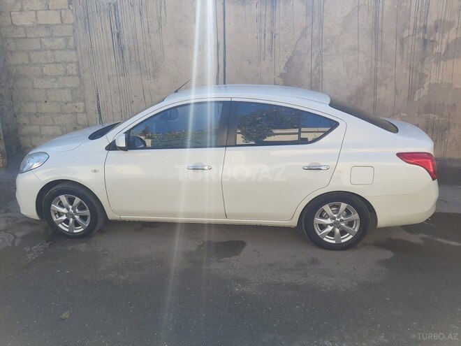 Nissan Sunny 2013, 161,100 km - 1.5 l - Bakı