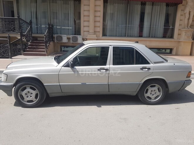 Mercedes 190 1990, 280,000 km - 2.0 l - Bakı