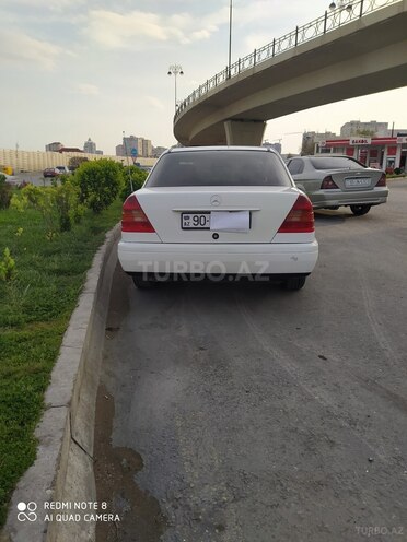 Mercedes C 200 1995, 325,999 km - 2.0 l - Bakı