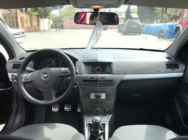 Opel Astra 2005, 230,000 km - 1.3 l - Bakı