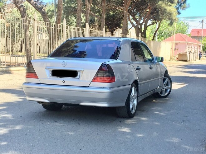 Mercedes C 220 1999, 390,789 km - 2.2 l - Bakı
