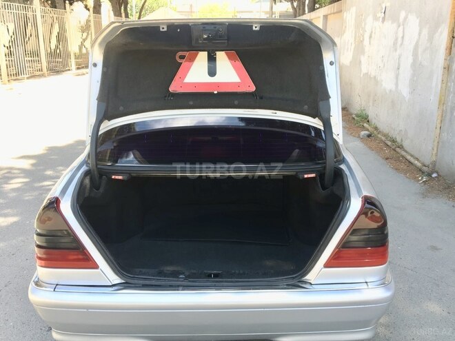Mercedes C 220 1999, 390,789 km - 2.2 l - Bakı